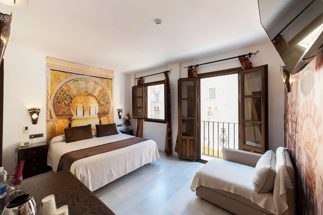 غرفة سوبيريور بسرير كوين بإطلالة على الجبل، Hotel Mezquita 3/10