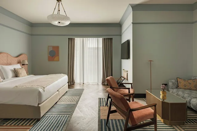 Suite, King Bed, Courtyard View, Stradom House, Autograph Collection 5/10