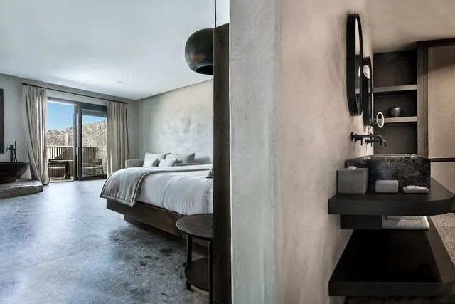 Zoe, Junior Suite, King Bed, Partial Sea View, Plunge Pool، Aeonic Suites and Spa - Adults Only 2/2