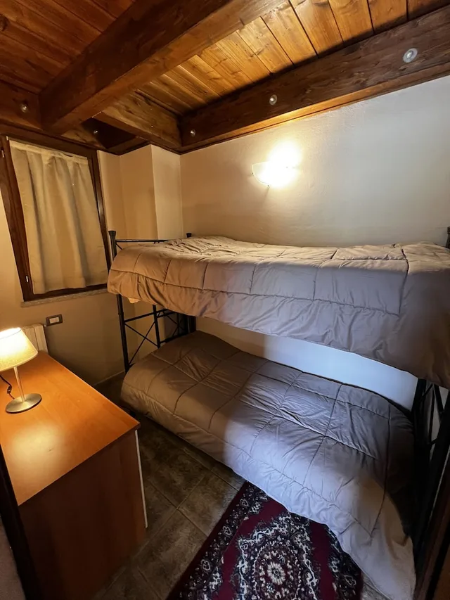 2 Bedrooms, Apartment, 1 Queen and 1 Bunk Bed, Mountain View, Two Story, Sofa, Balcony, Large، Chalet Edelweiss 2/2