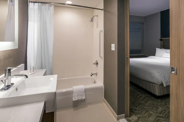 استوديو بسريرين كوين مع أريكة، Springhill Suites Fishkill 6/7