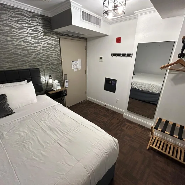 غرفة ديلوكس بسرير كينج، Hotel Richland LES 1/5