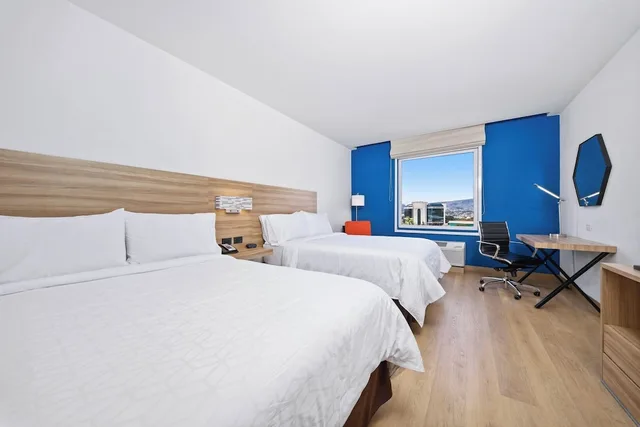 غرفة قياسية بسريرين مزدوجين، Holiday Inn Express Tegucigalpa 3/10