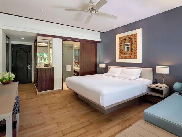 Deluxe, King Bed, Pool View, Garden Wing، Novotel Bali Benoa 7/9