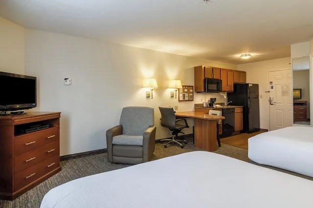 جناح استوديو بسريرين مزدوجين لذوي الإعاقة، Candlewood Suites Jacksonville East Merril Road 4/8