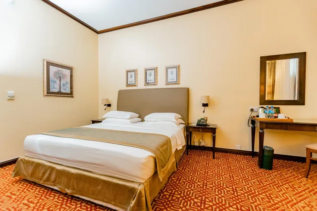 غرفة قياسية بسرير كينج، Dar es Salaam Serena Hotel 3/7