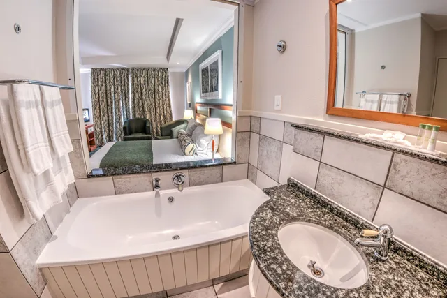 Room, Double Bed, City Lodge Umhlanga Ridge 10/10