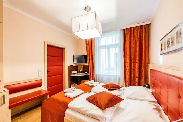 غرفة سوبيريور بسرير كوين، Hotel Pension Baronesse 1/5