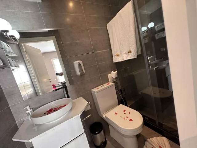 جناح عائلي، Rent Inn Suites Hotel 10/10
