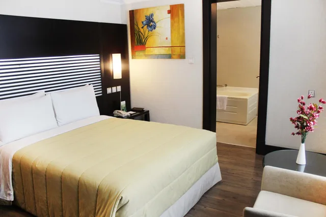 شقة بسرير كوين وسريرين منفصلين بغرفتي نوم، Holiday Villa Hotel and Residence City Centre Doha 2/3