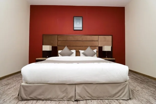 شقة بسرير كوين وسرير فردي بغرفتي نوم، سيتي ريزيدنس للاجنحة الفندقية(Maskan Almadinah Ex City Residence) 2/6