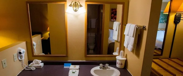 جناح بسريرين كوين، Cranberry Country Lodge 4/5