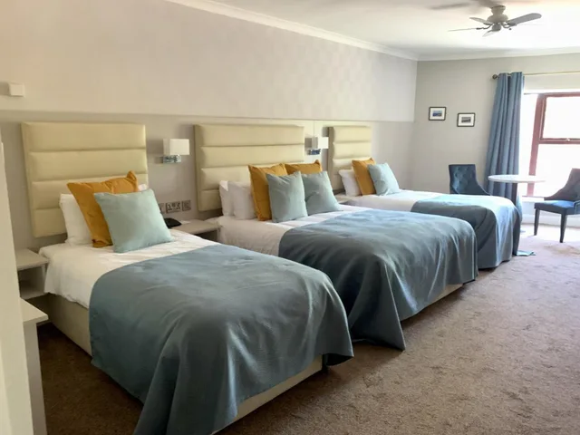 غرفة عائلية بسرير مزدوج، MILL PARK HOTEL 5/7