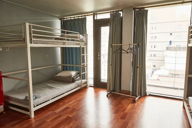 Female Dorm, Female Only, 3 Bunk Beds، Gwangju Guest House 145 - Hostel 1/10