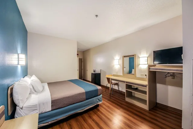 جناح ديلوكس بسرير كينج، Motel6 New Braunfels, TX 3/10