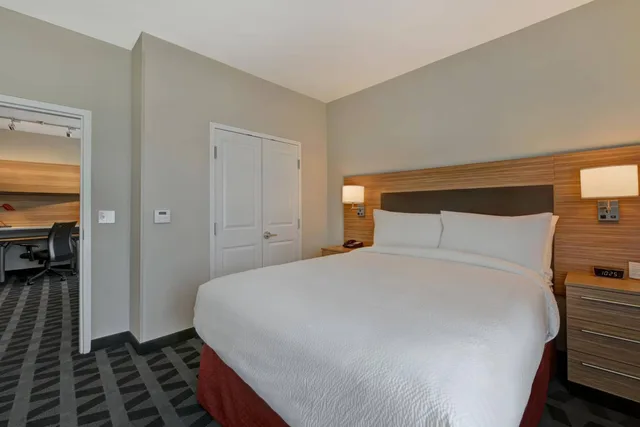 جناح بسرير كينج بغرفة نوم واحدة مع أريكة، TownePlace Suites by Marriott El Paso East/I-10 1/5