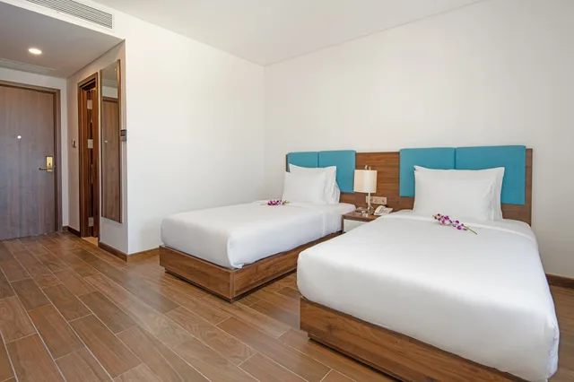 غرفة سوبيريور بسريرين منفصلين بإطلالة على النهر، Gold Plaza Hotel Da Nang 2/5