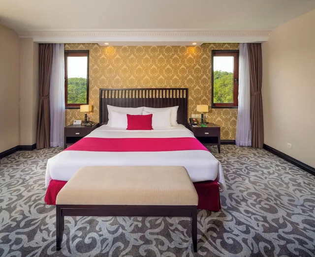 جناح بسرير كينج بإطلالة على الجبل، Swiss-Belresort Tuyen Lam Dalat 4/7