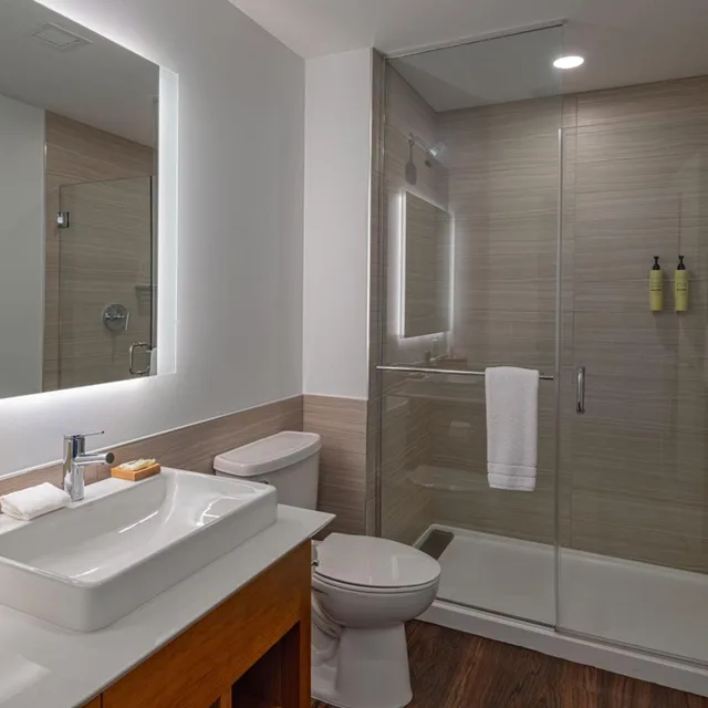 Standard, King Bed, Element by Marriott Colorado Springs Downtown 2/5