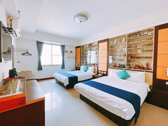 غرفة رباعية بسريرين مزدوجين، Warner Leisure Hotel 3/10