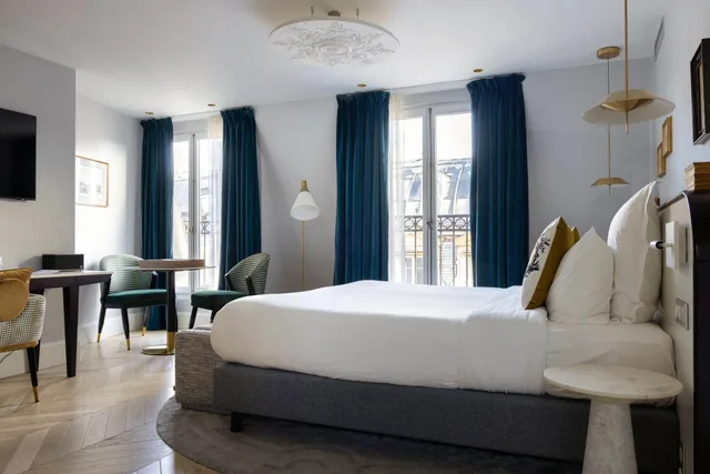 جناح رباعي، Normandy Hotel Paris - Saint-Honore 1/2