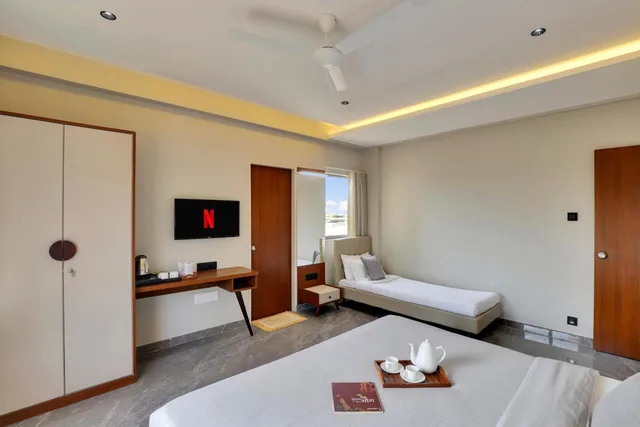 فيلا بإطلالة على الحديقة، Goverdhan Greens Resort Dwarka 1/7
