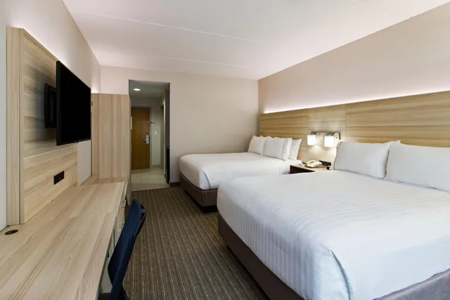 جناح لذوي الإعاقة، Holiday Inn Express & Suites Tavares - Leesburg, an IHG Hotel 2/6