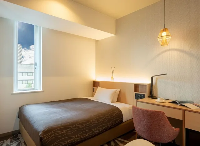 Renovated Double Smoking 18 sqm Separate Bath and Toilet, Sendai Washington Hotel 1/3