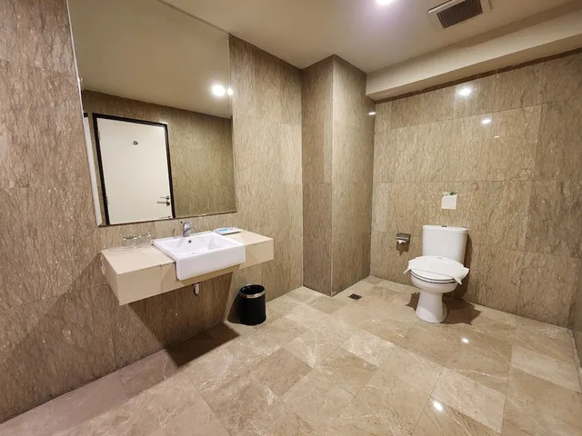 Grand, Paragon, Suite, King Bed، Grand Paragon 9/10