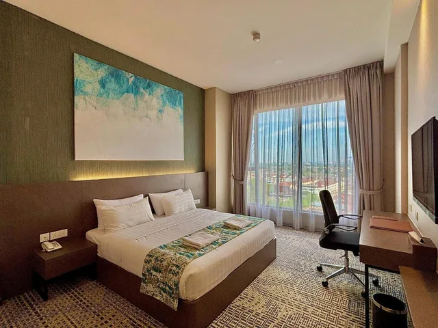 غرفة سوبيريور بسرير كينج وسرير كوين، D Elegance Grand Bandar Seri Alam 1/1