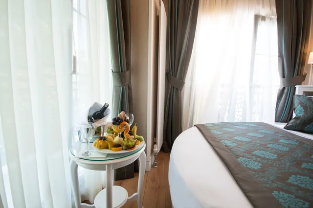 غرفة ركنية، Antusa Palace Hotel 2/3