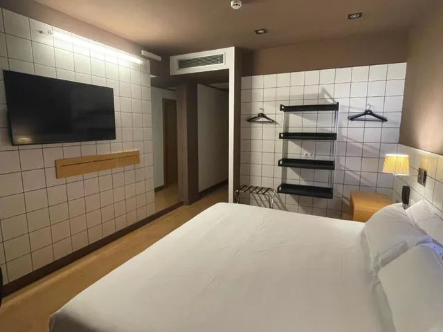 غرفة سوبيريور بسرير مزدوج، B&B HOTEL Miranda de Ebro 5/6