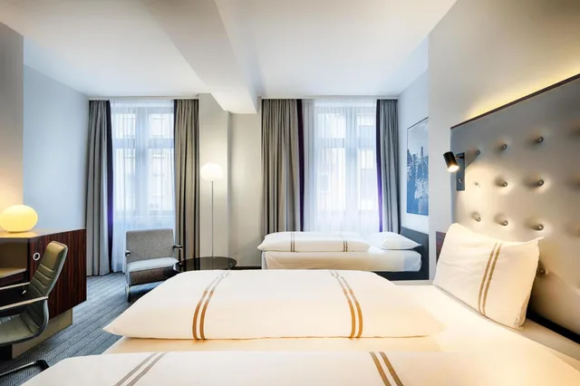 غرفة ثلاثية، Premier Inn Cologne City Mediapark Hotel 2/2