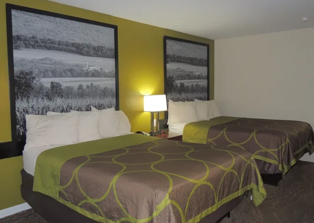 غرفة قياسية بسريرين كوين، Super 8 by Wyndham Mifflinville Near Bloomsburg 4/10