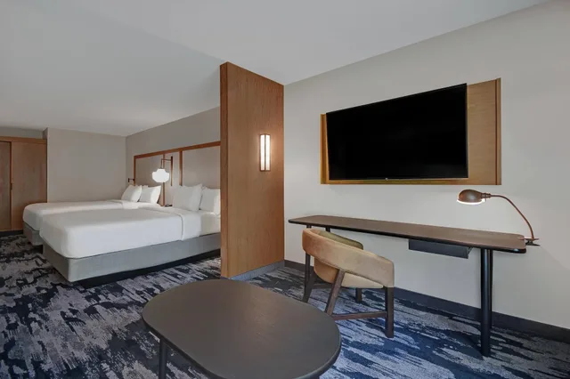 suite, multiple beds، Fairfield Inn & Suites by Marriott Mansfield 2/7