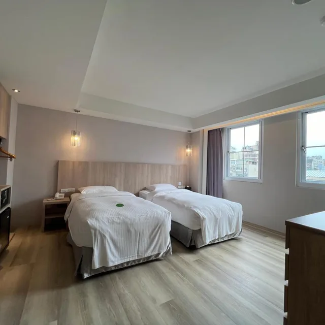غرفة ديلوكس بسريرين منفصلين، Forward Hotel Taipei 2/6