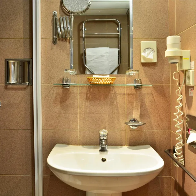 غرفة ثلاثية بسرير فردي، Olympik Hotel 5/10