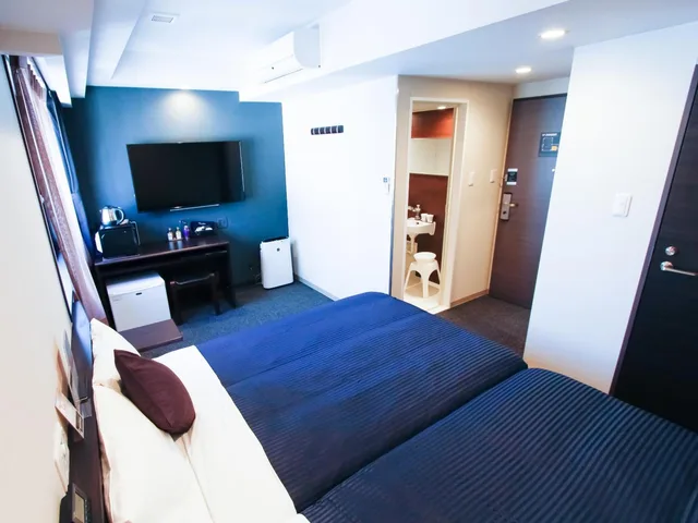 Semi Room, 2 Semi Double Beds، Hotel Livemax Shinsaibashi EAST 2/2