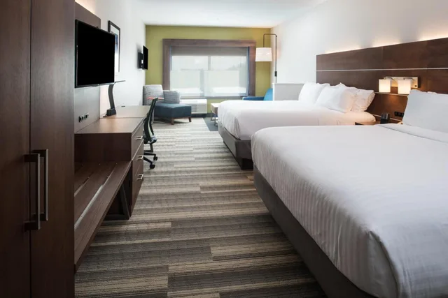 جناح بسرير كينج وسريرين كينج، Holiday Inn Express And Suites Ruston 2/3