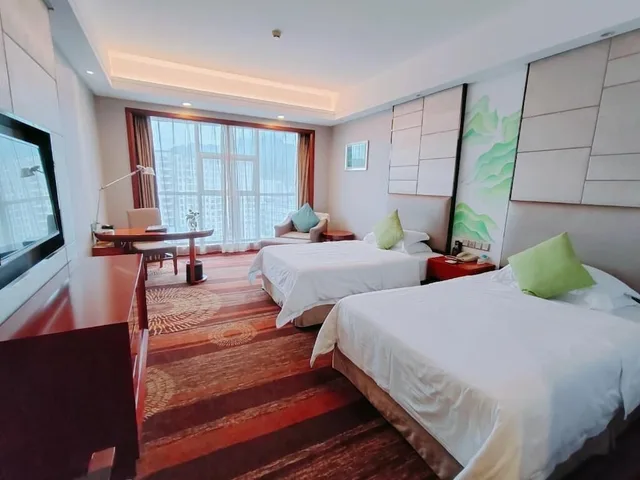 غرفة سوبيريور بسريرين مزدوجين بإطلالة على المدينة بشرفة، King Maker Grand Hotel 4/10