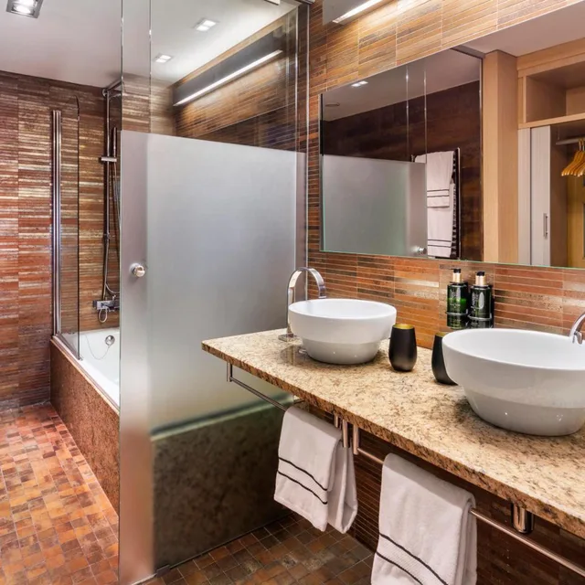 غرفة ثلاثية، Melia Madrid Princesa Hotel 5/7