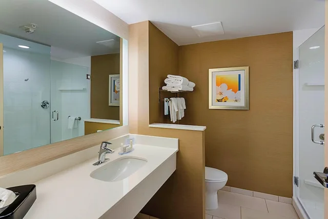 غرفة بسرير كينج، Fairfield Inn And Suites Abingdon 5/6