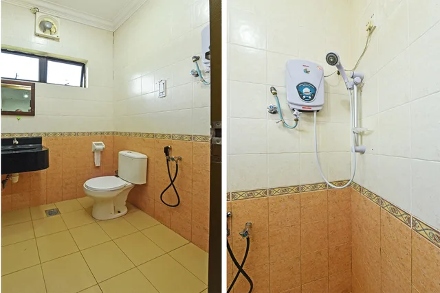 غرفة ديلوكس ثلاثية، Capital O 90434 Marmoris House 4/4