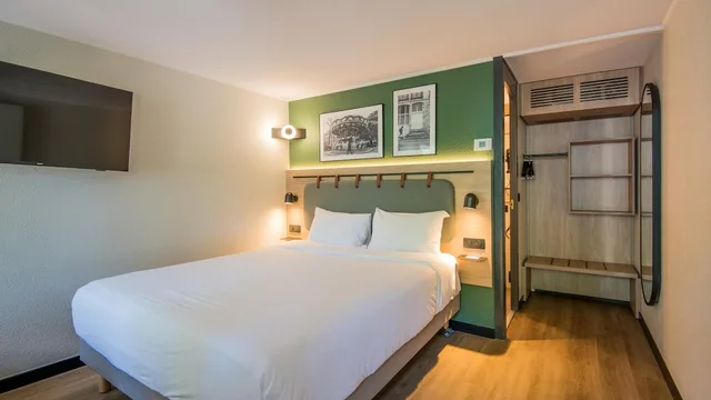 غرفة قياسية بسرير كوين، Kyriad Direct Marseille Ouest Martigues 1/5
