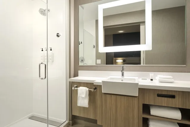 جناح بسريرين كوين، SpringHill Suites by Marriott Las Vegas Airport 6/6