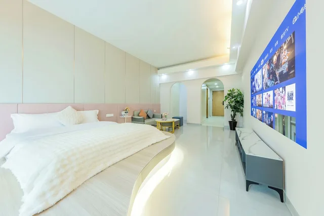 Design, Futon Bed, King Bed، Private-Enjoyed Home ApartHotel - R&amp;F Stanley Apartment 2/10