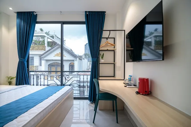 Deluxe, Single, Queen Bed, Bin Bin Hotel 16 - Near Bui Vien Walking Street 8/10