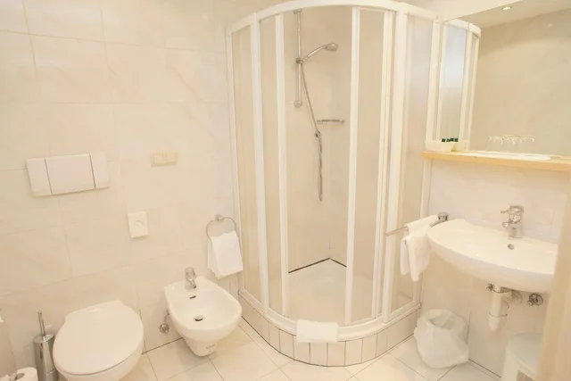 Standard, Double Bed, Grunerbaum Hotels 7/9