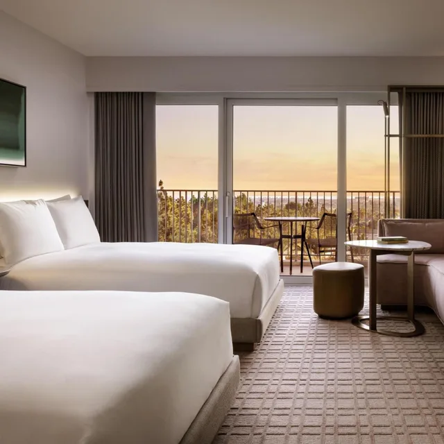 Fairmont Gold, 2 Double Beds, Lounge Access، Fairmont Century Plaza Los Angeles 1/7
