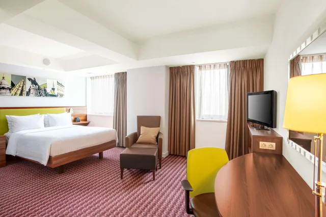 غرفة قياسية بسرير مزدوج، Hampton By Hilton Cluj Napoca 1/1